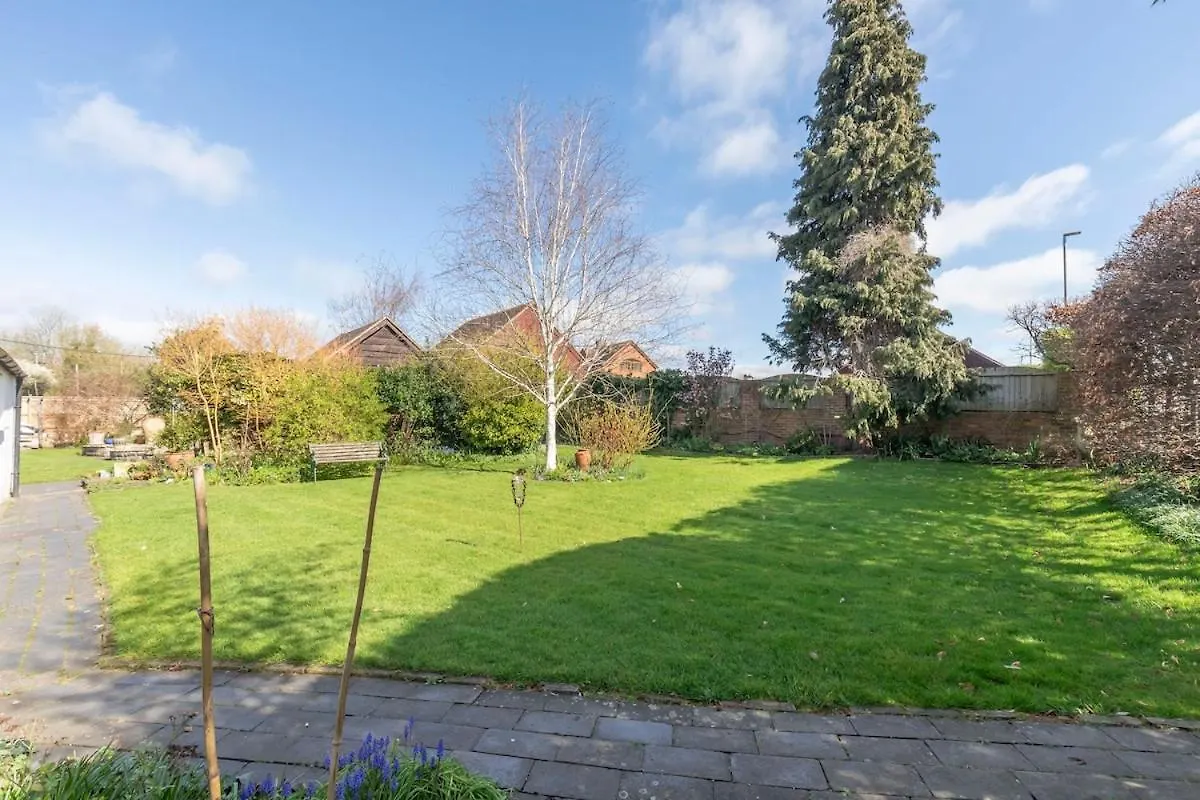 Nyaraló Beautiful 4 Bedroom Cotswold Thatched Cottage Down Hatherley
